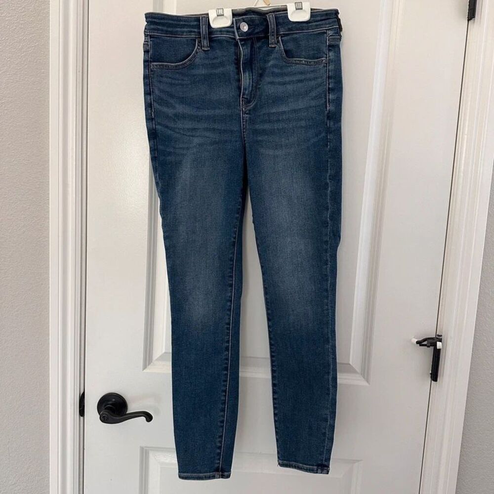 American Eagle medium blue high-rise skinny jeans